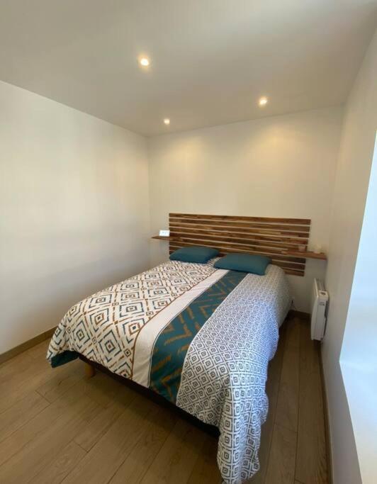 Appartement Avec Terrasse Quimper Buitenkant foto
